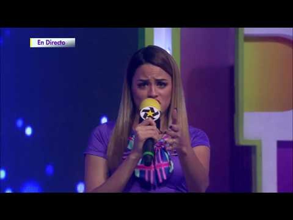 Yuli Flores canta enamorada