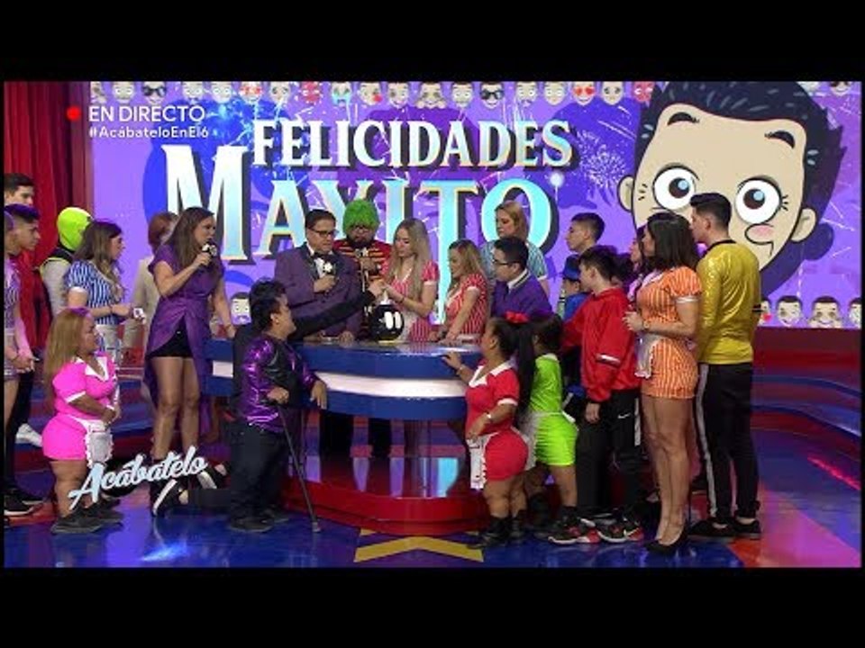 Así celebran a Mario Bezares | Acábatelo