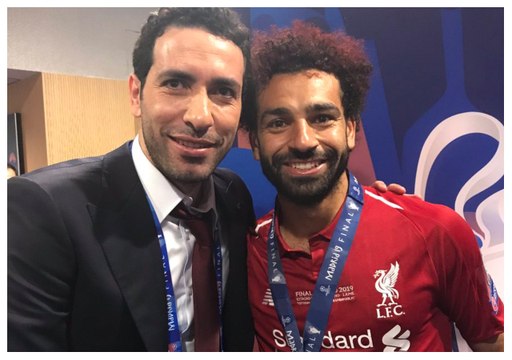 لقطة عفوية طريفة جمعت بين محمد صلاح ومراسل بي إن سبورتس.. ما علاقة أبو تريكة؟