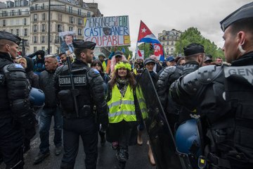 Gilets jaunes : des policiers seront jugés pour des violences