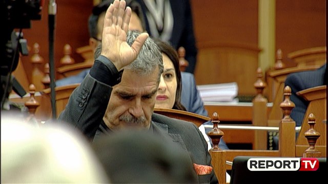 Rama: Më ndërpreu lartmadhnia e tij Kujtim Gjuzi, proges i madh nga Flamuri pa shkop te Gjuzi i parë