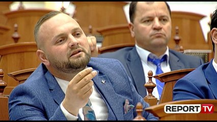 Report TV - Deputeti i ri i ndërhyn gjatë fjalimit, Rama: Ty të zgjodhi Luli, mua populli