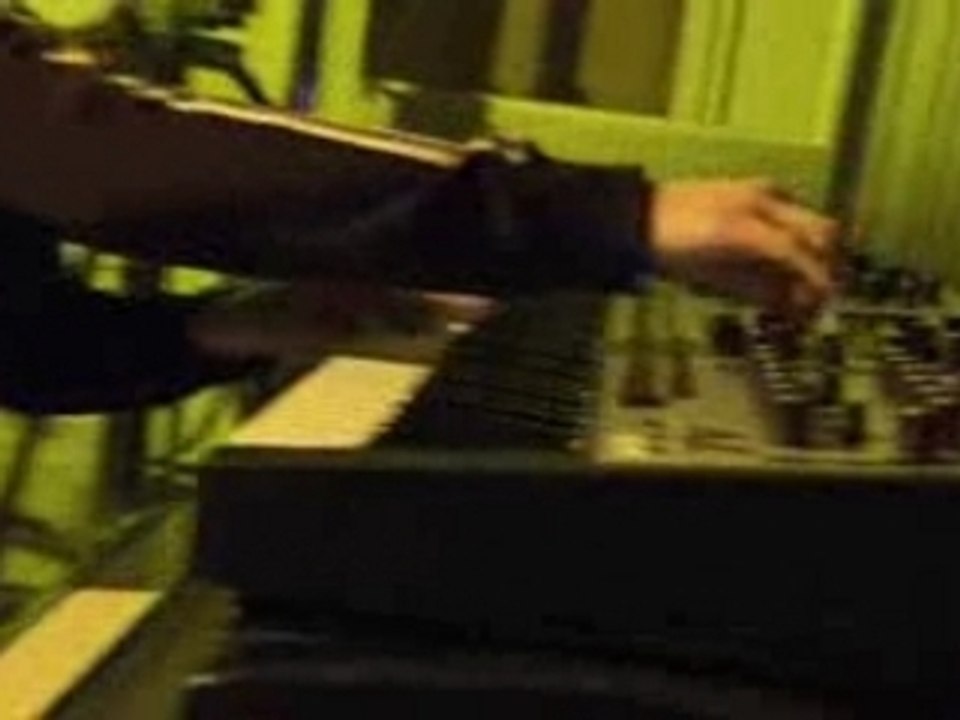 jamiroquai travelling without moving live form abbey road