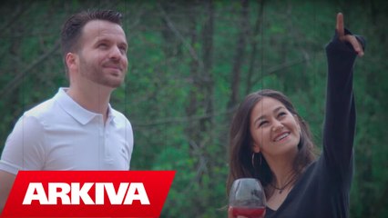 Shkelzen Shpenadija & Valentina Hoxha - A veq ti ma din dhimten (Official Video HD)