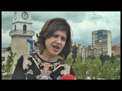 Channel One - Nis shpërndarja e kartës së studentit në Tiranë, radhë të gjata në fakultete