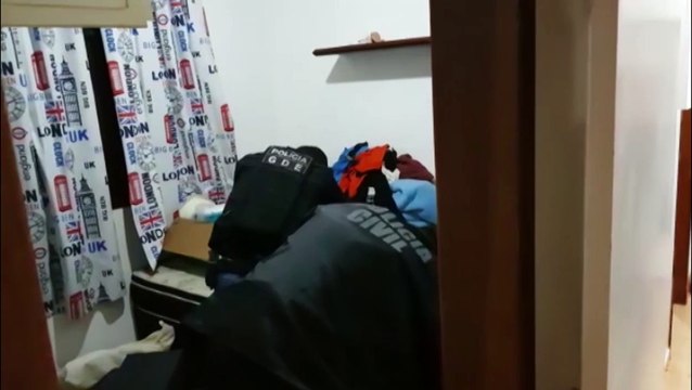 PC cumpre mandados em operação contra o tráfico de drogas em Cascavel