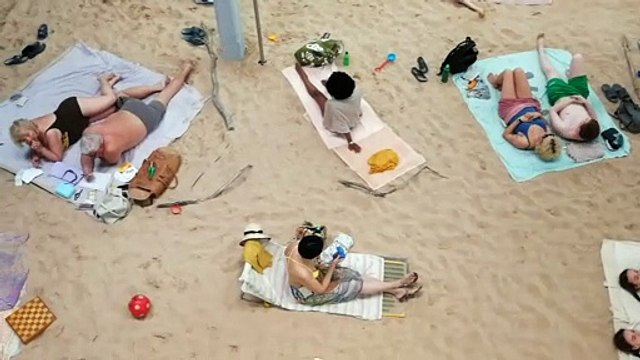 Sun & Sea (Marina) - Pavillon lituanien - Biennale de Venise 2019 - extrait 1