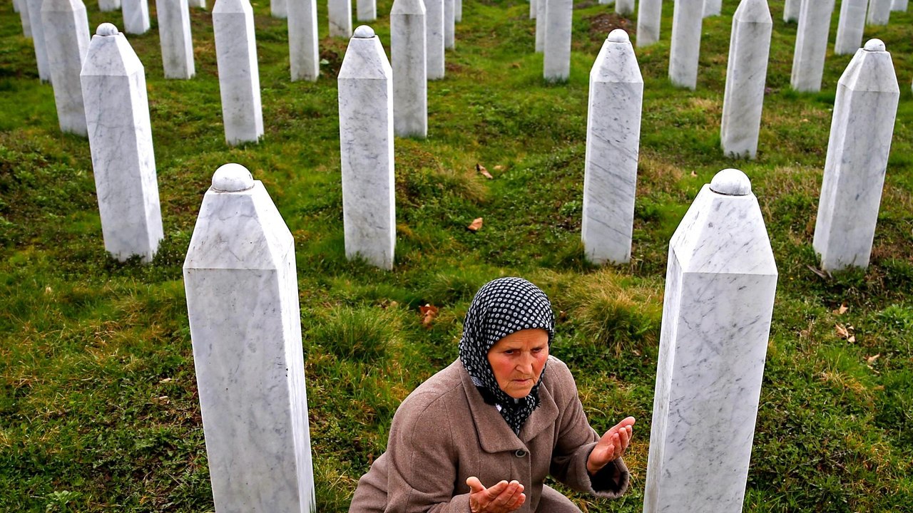 Bosnia mass killings: Efforts under way to identify victims