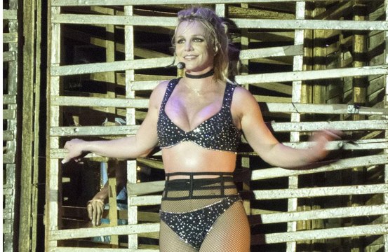 Britney Spears gets 'silly' after therapy