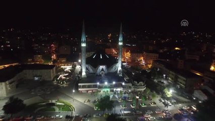 Kadir Gecesi idrak ediliyor