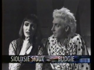 THE CREATURES (Siouxsie & Budgie) – "STANDING THERE" & "YOU!" Live (‘Big World’ show, Channel 4 UK TV, 05 Dec 1989)