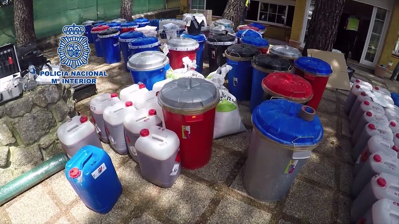 Detenidas 12 personas y desmantelados tres laboratorios de cocaína