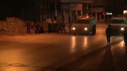 - İsrail Askerleri Nablus'ta 25 Filistinliyi Yaraladı