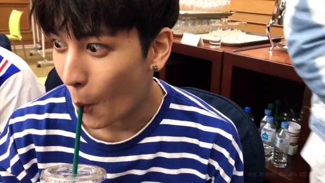 iKON JAPAN DOME TOUR 2017 - OSAKA KYOCERA DOME CONCERT PART 3 170520