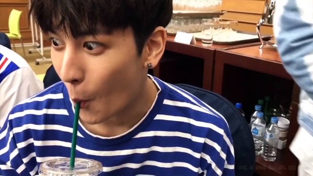 iKON JAPAN DOME TOUR 2017 - OSAKA KYOCERA DOME CONCERT PART 3 170520