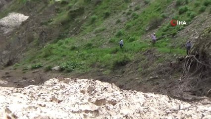 Ceylanlı köyü sakinleri sulama kanalının onarılmasını istiyor