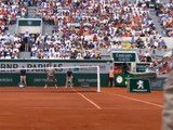 تنس: بطولة فرنسا المفتوحة: فيدرر يتغلّب على رود 6-3 6-1 و7-6