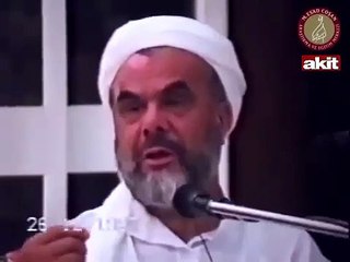 Mahmud Esad Coşan Hocaefendi'den Ramazan sohbeti: Ramazan'ın hastalıklarından birisidir