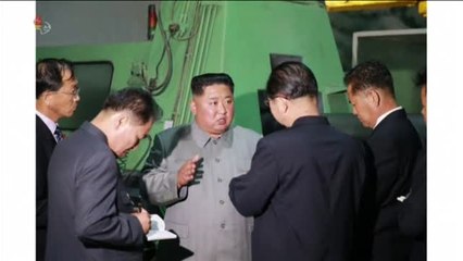 Télécharger la video: Kim Jong Un visita varias fábricas relacionadas con la creación y lanzamiento de misiles