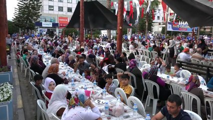 Kadir Gecesinde binlerce vatandaş aynı anda oruç açtı