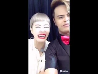 Jolin和小豬在「極限公益演唱會」後台玩自拍變臉