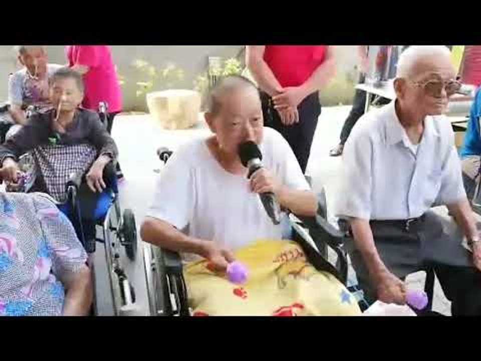 520我愛你　彰化縣芬園鄉文德國小文德國小「獻藝」