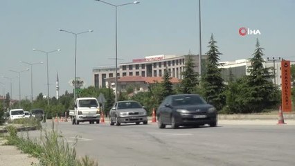 Çocuklar ebeveynlerine trafik karnesi verecek