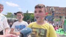 TRING NDEZ FESTEN E FEMIJEVE, ARGETIM MARATONE PER 1 QERSHORIN - News, Lajme - Kanali 7