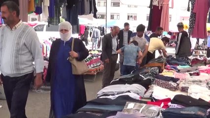 Muş'ta bayram pazarı kuruldu