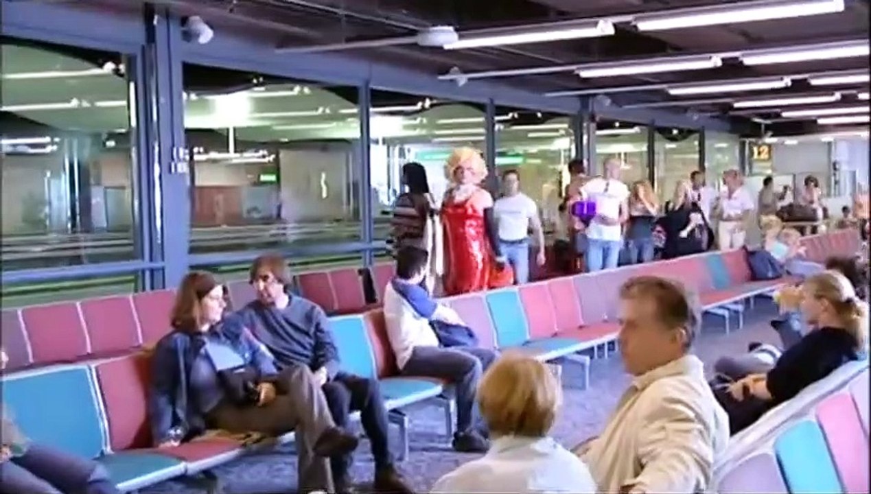 Airline   S09E03