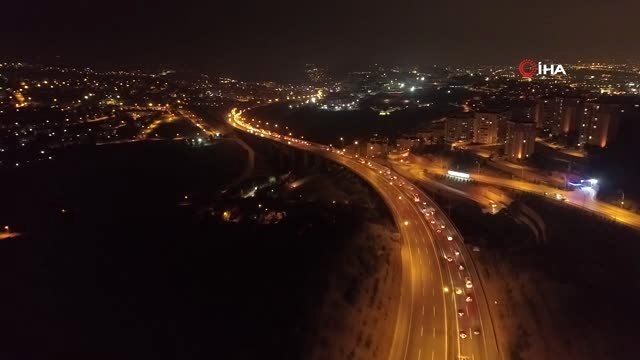 TEM Otoyolu'ndaki bayram trafiği durma noktasına geldi