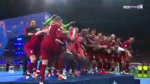 لحظة تتويج نادي ليفربول بدوري أبطال أوروبا بعد الفوز على توتنهام