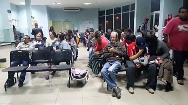UPA Veneza esteve cheia na noite desta segunda-feira