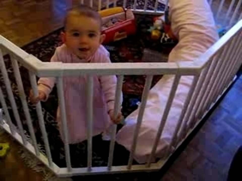 en robe dans le parc