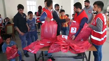 Kızılay'dan yetim ve öksüzlere bayram hediyesi