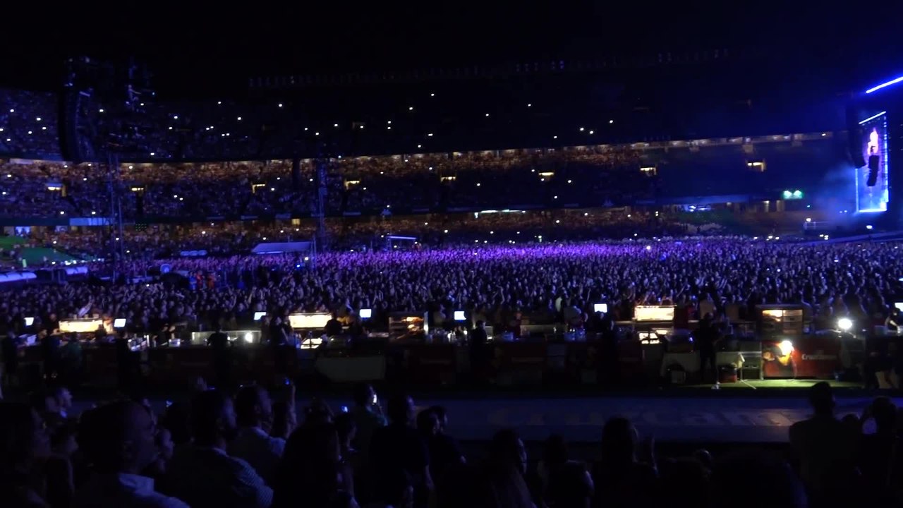 Alejandro Sanz recuerda al futbolista Reyes fallecido el día de hoy