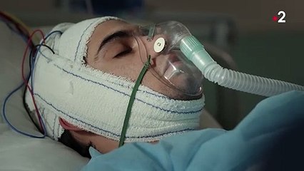 Hafida essaye de calmer la colère de Lucille (Ep172)