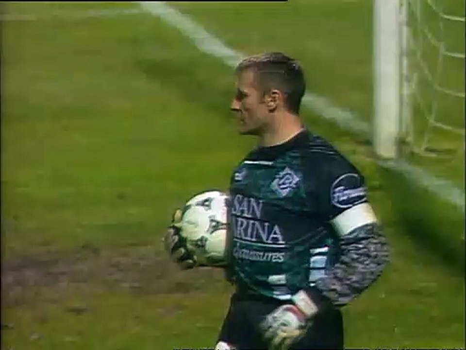 10/02/96 : Sylvain  Wiltord (67') : Martigues - Rennes (1-2)
