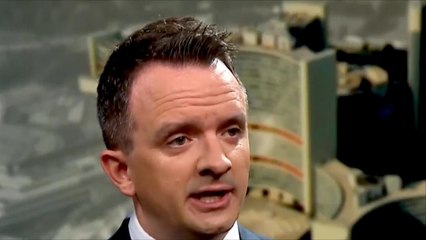 ترويج "بلا حدود".. نيل والش