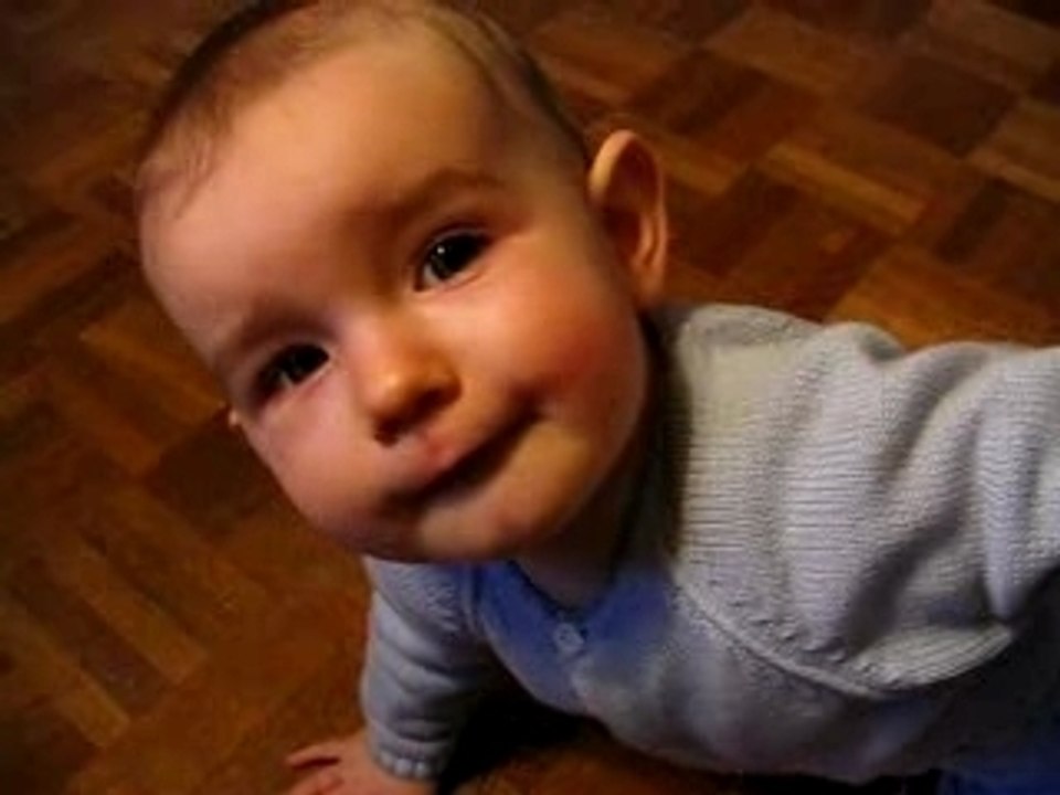 attrape la sangle de l'appareil photo !