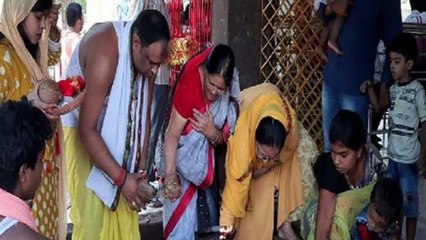 Mahi's mother worshiped for team India victor