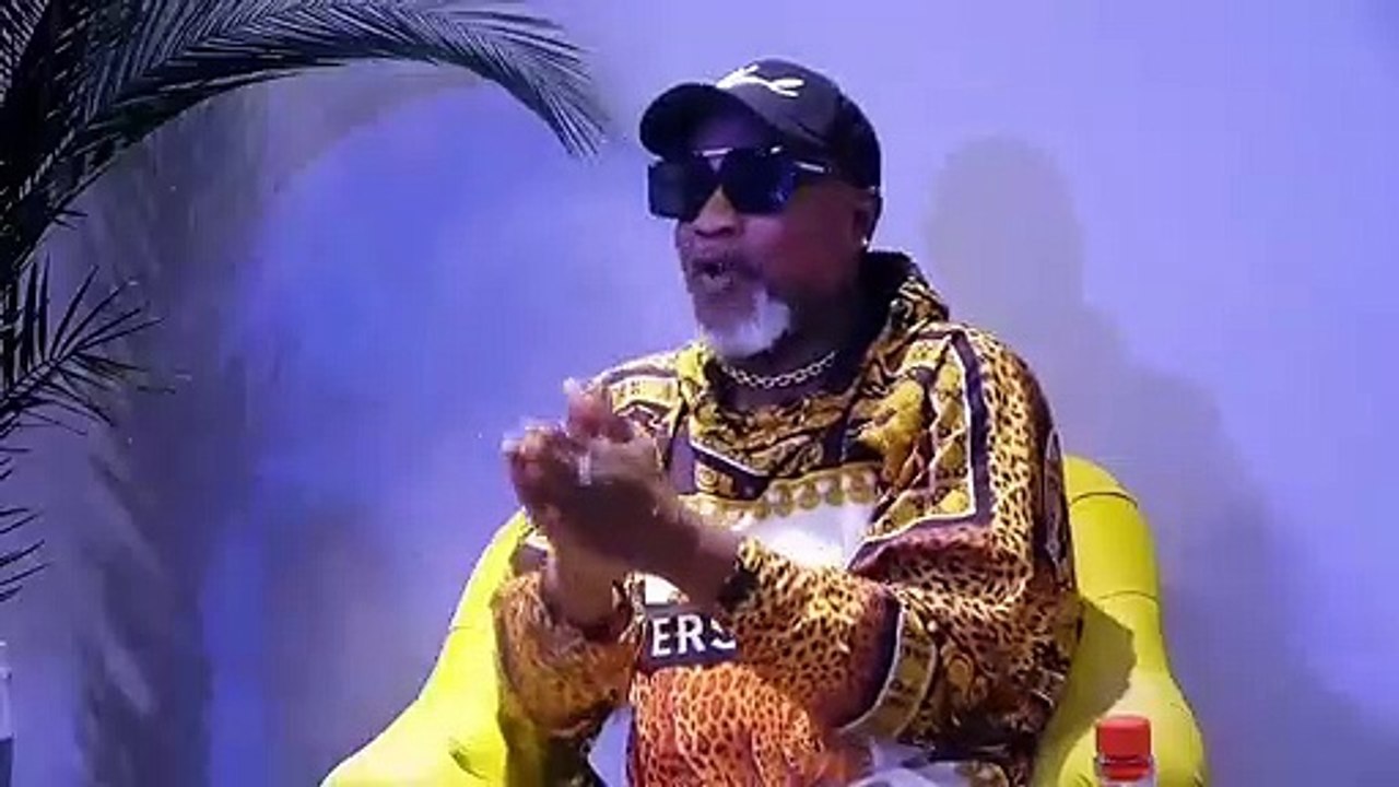 Clash KOFFI OLOMIDE journaliste lors d'une conf...
