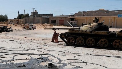 Libya government forces gain on Haftar's fighters
