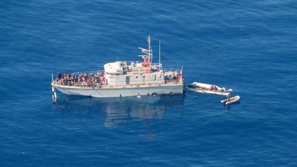 Boat with rescued migrants blocked from Tunisia