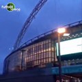 Wembley Stadı'nda ezan sesiyle iftar vakti hatırlatıldı