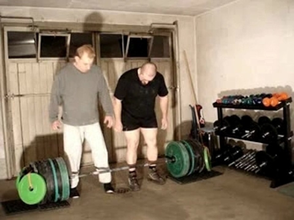 1x410kg_DoubleDeadlift