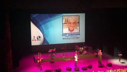 Edip Akbayram'a Nazım Hikmet Dostluk Ödülü