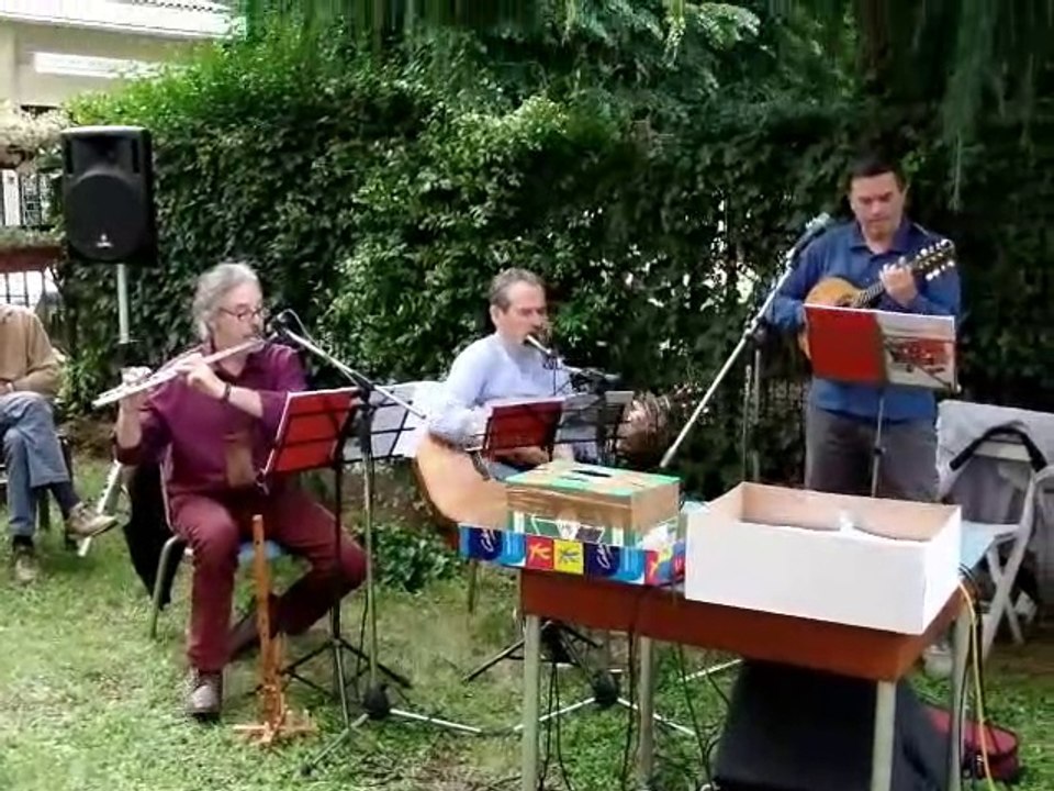 AY CARMELA! EL EJERCITO DEL EBRO (YU KUNG)