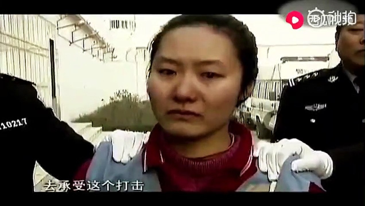 震撼!女死刑犯临刑前知道男友判缓刑喜极而泣