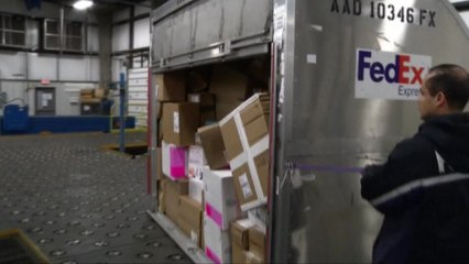 中 "싸우기 원하면 싸운다"...배달 사고 美 업체 조사 / YTN